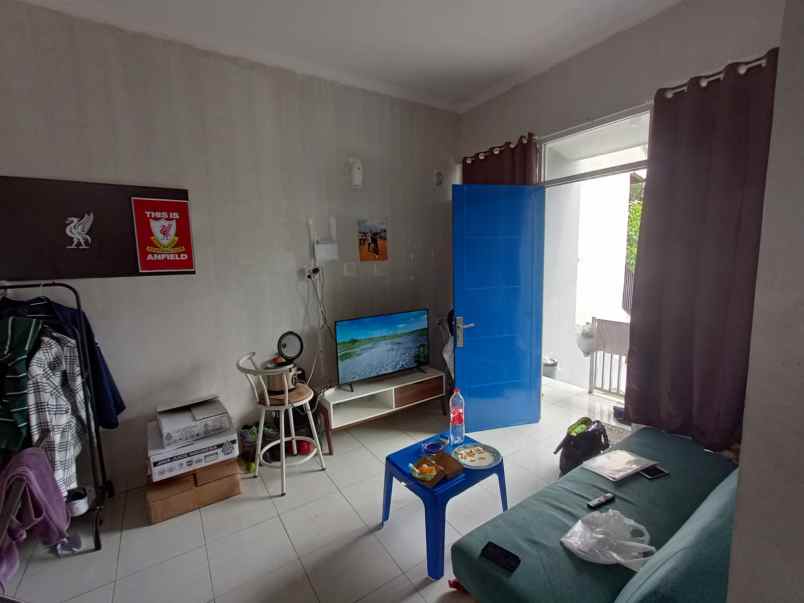 dijual murah rumah bukit sariwangi lokasi strategis