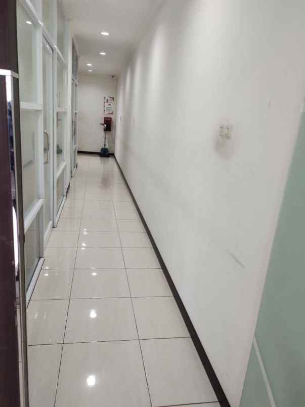 dijual ruko 3 lantai di senen jakarta pusat