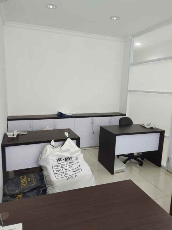 dijual ruko 3 lantai di senen jakarta pusat