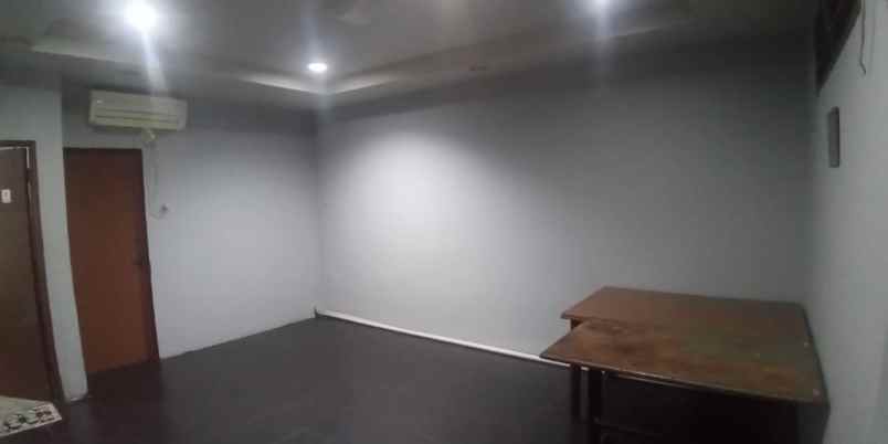 dijual ruko di boulevard raya