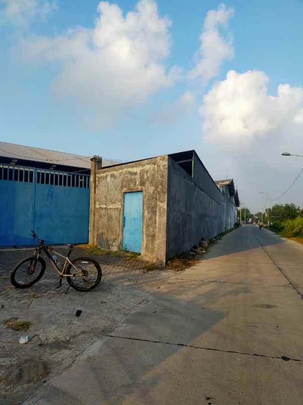 dijual ruko gudang kantor kec jetis kab mojokerto