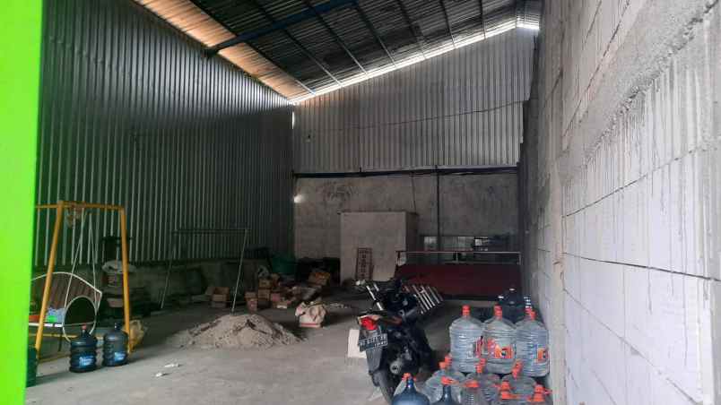 dijual ruko gudang kantor kertosono