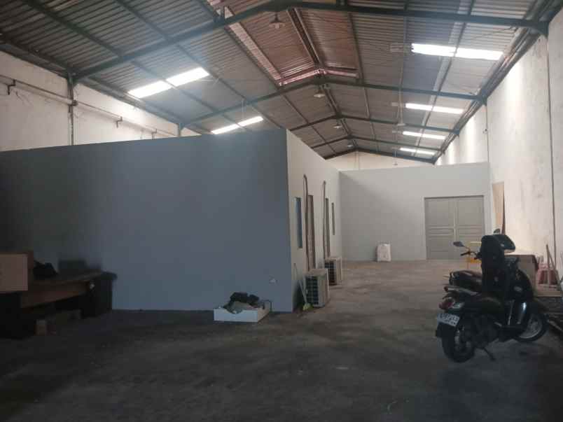 dijual ruko gudang kantor margomulyo permai greges