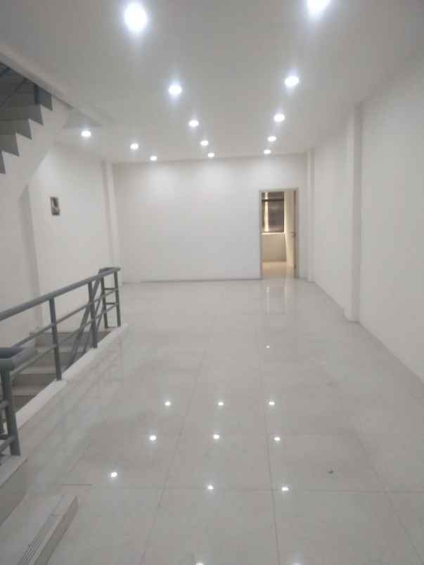 dijual ruko gudang kantor ruko itc roxy mas kel
