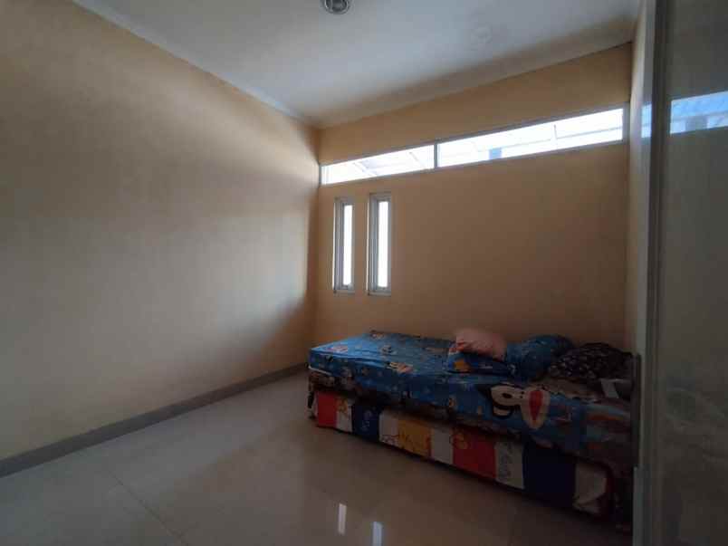 dijual rumah antapani