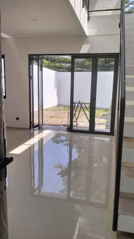 dijual rumah arcamanik kota bandung