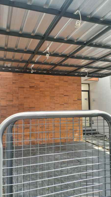 dijual rumah arcamanik kota bandung