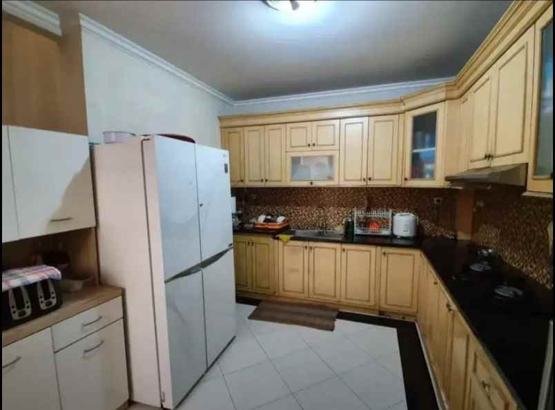 dijual rumah bagus ciputat timur tangerang selatan