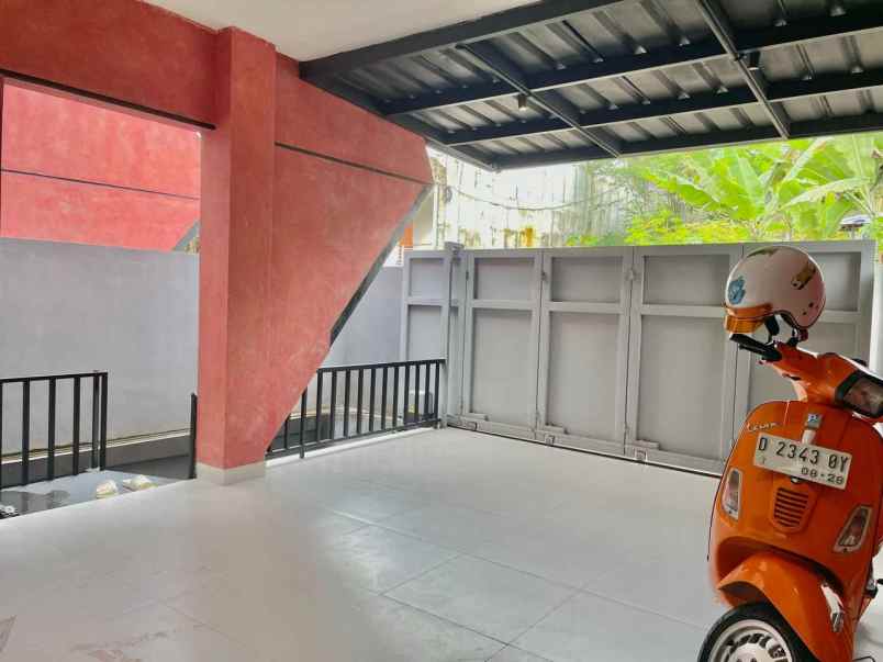 dijual rumah baru furnish di dago cisitu kota bandung