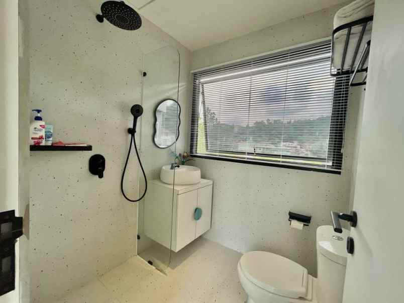 dijual rumah baru furnish di dago cisitu kota bandung