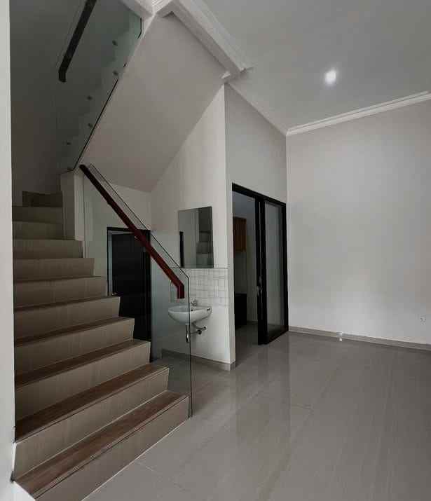 dijual rumah baru mulyosari mulyorejo surabaya timur