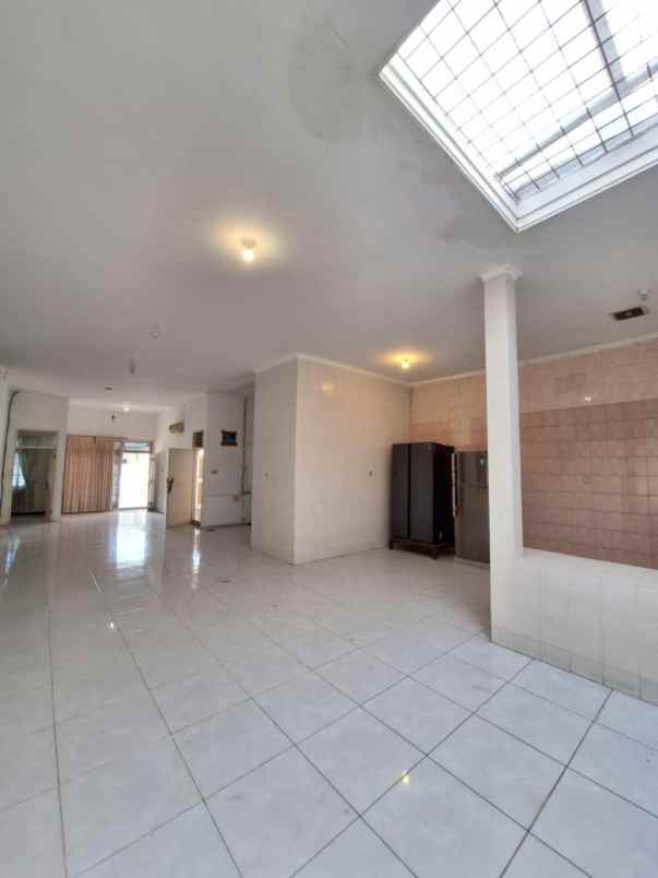 dijual rumah baruk tengah
