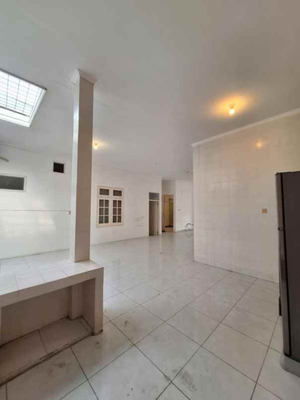 dijual rumah baruk tengah