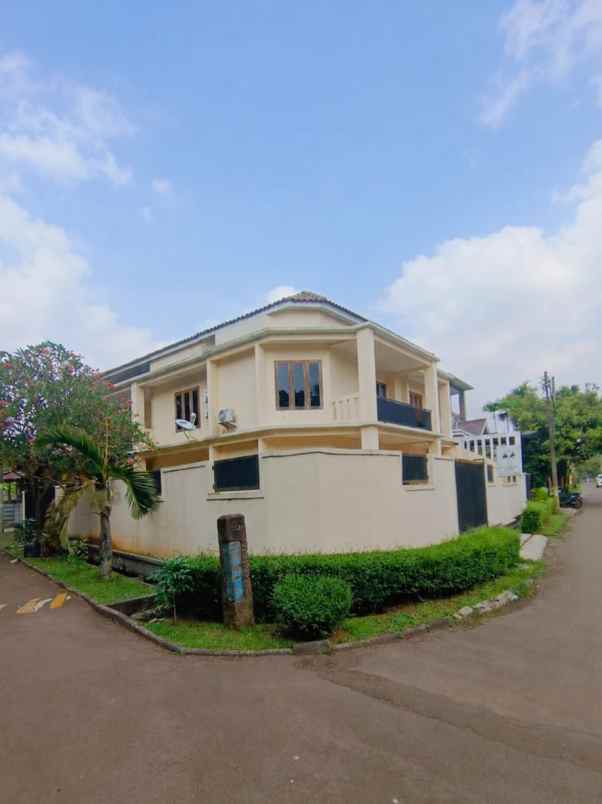 dijual rumah bintaro jaya
