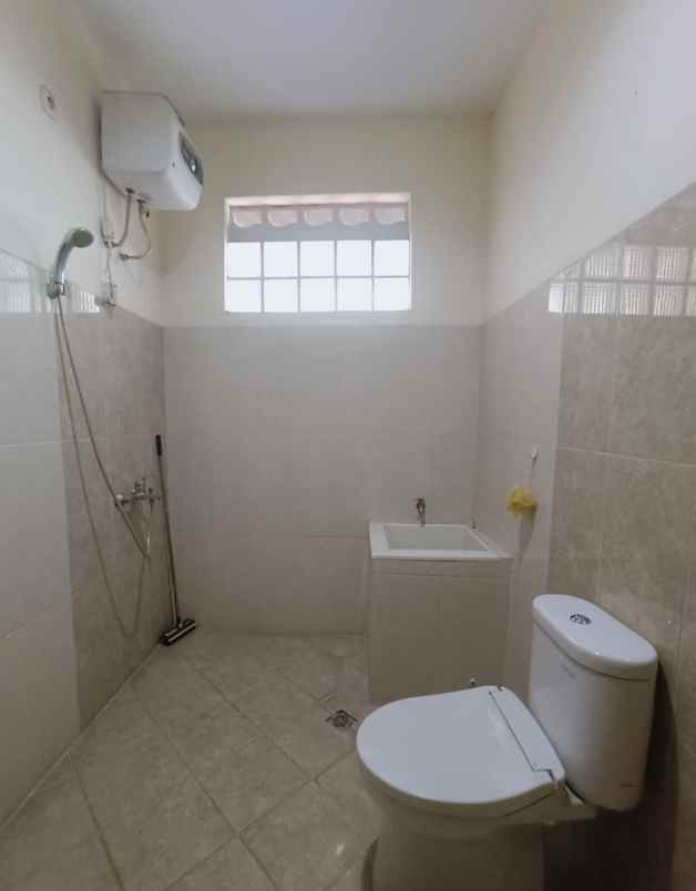 dijual rumah bintaro jaya