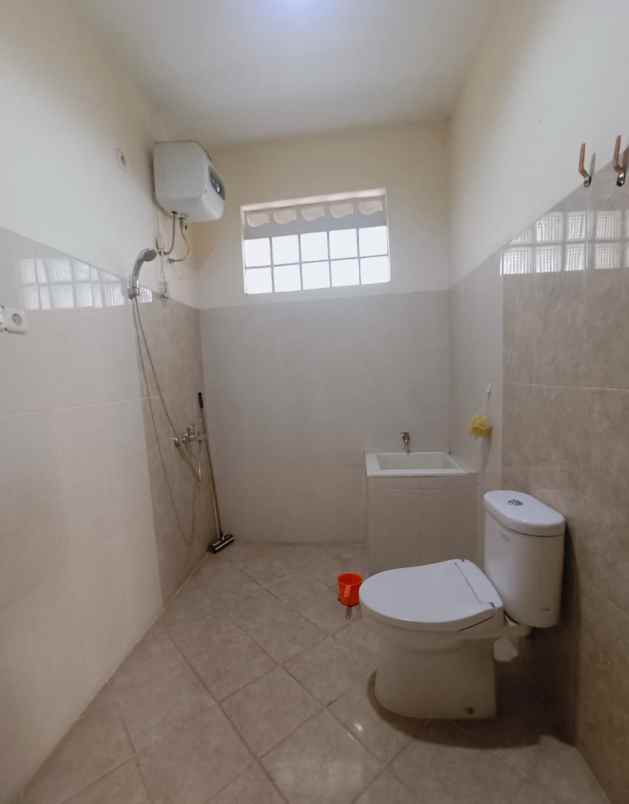 dijual rumah bintaro jaya