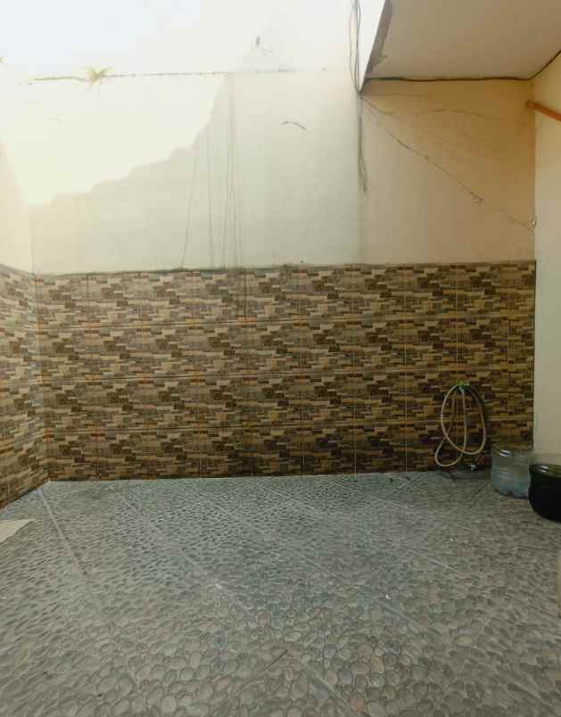 dijual rumah bintaro jaya
