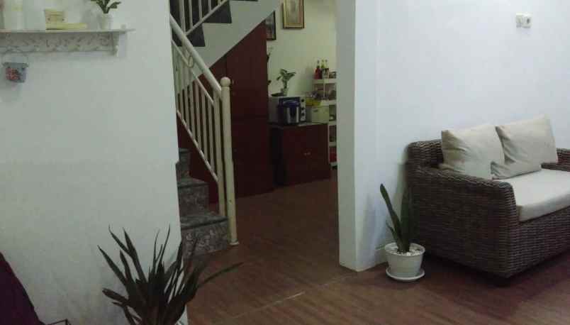 dijual rumah bukit wahid regency