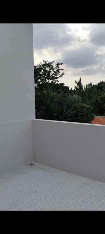 dijual rumah cempaka putih