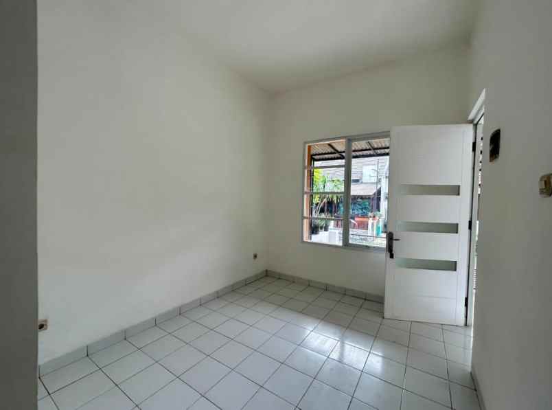 dijual rumah cendana residence pamulang