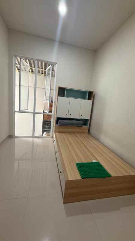 dijual rumah central park juanda