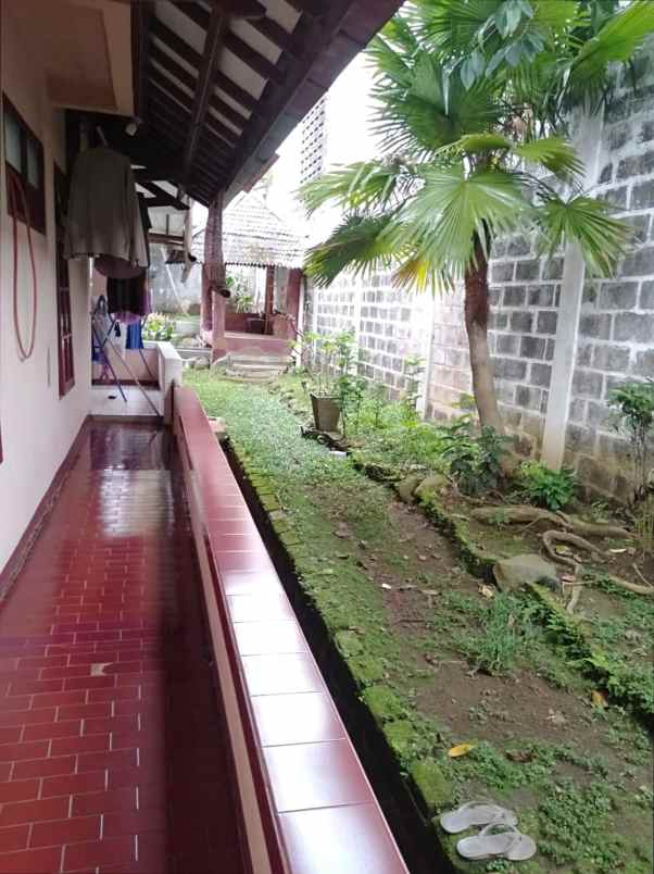 dijual rumah ciheuleut baranangsiang