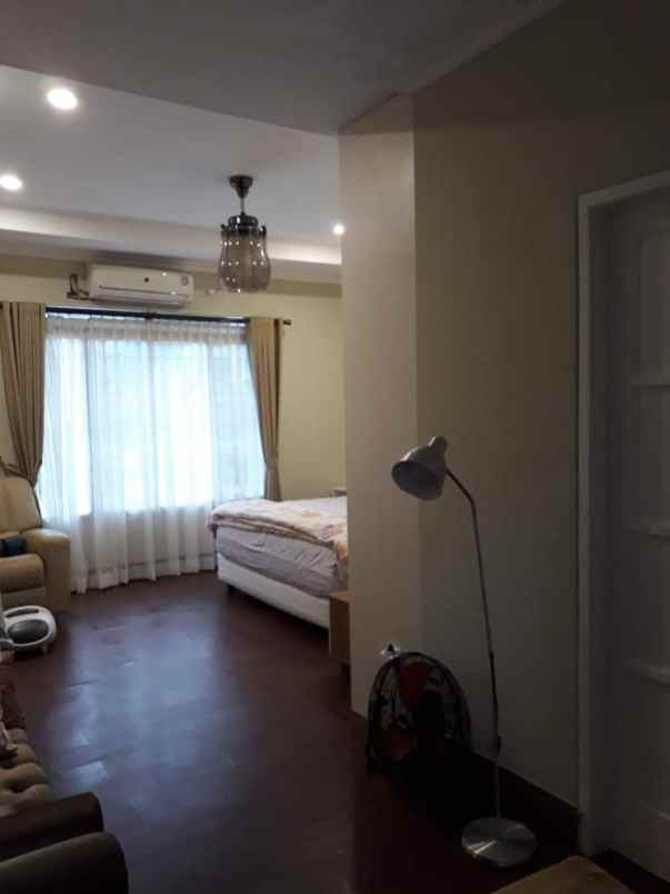 dijual rumah cilandak pondok labu