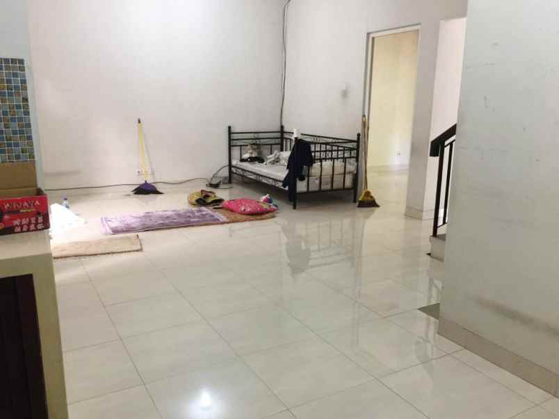dijual rumah cimanggis depok