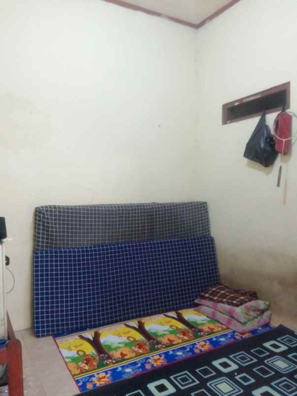 dijual rumah cipageran
