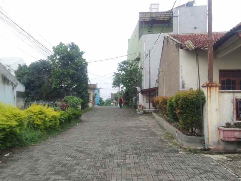 dijual rumah cipageran