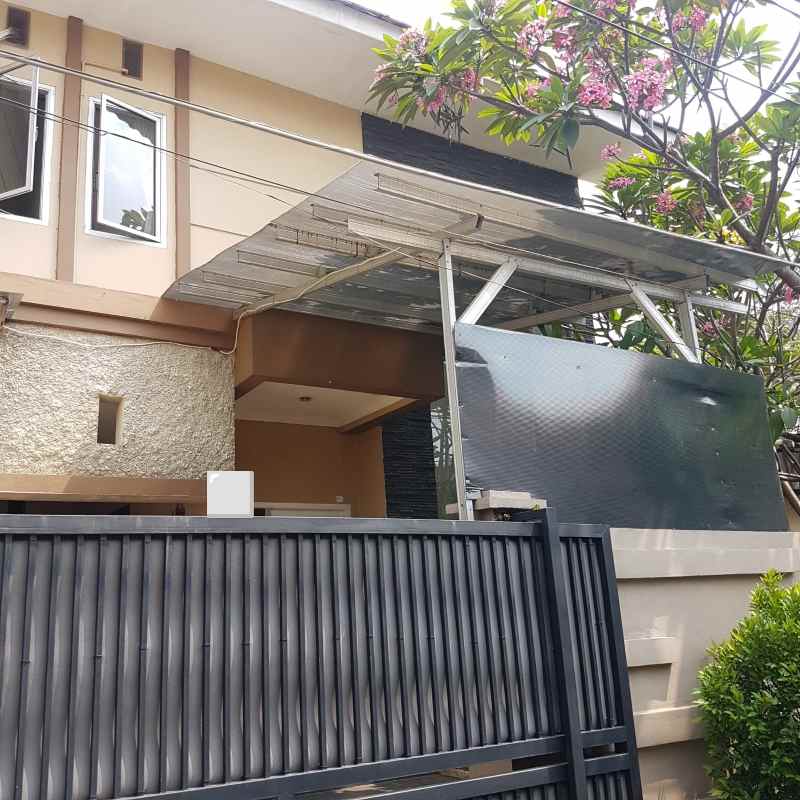 dijual rumah cipinang melayu makasar