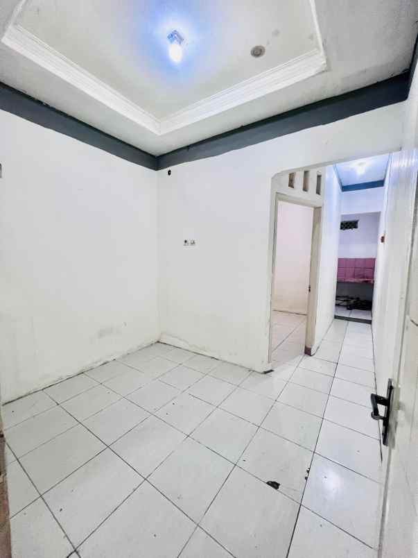 dijual rumah ciracas