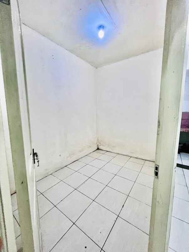 dijual rumah ciracas