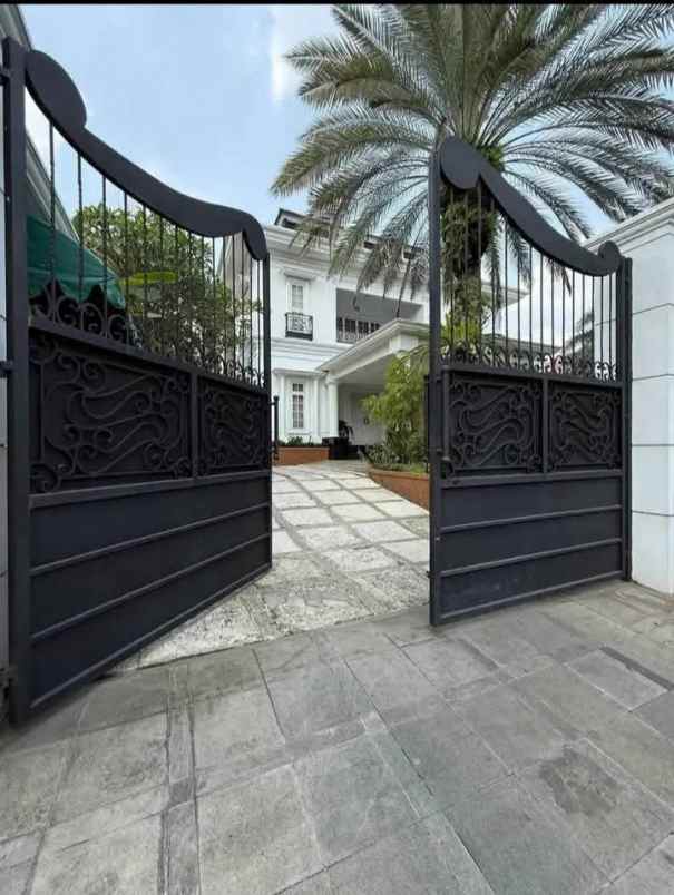 dijual rumah cireundeu