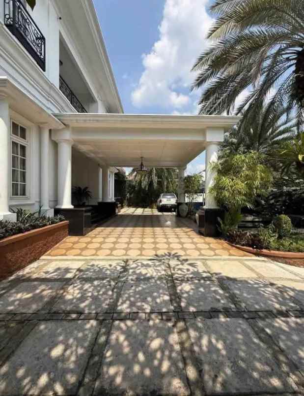 dijual rumah cireundeu