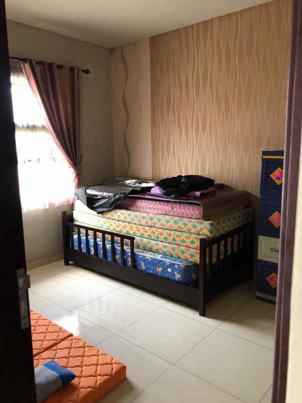 dijual rumah citeureup