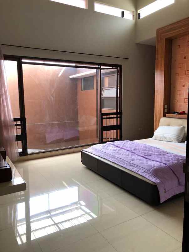 dijual rumah citeureup