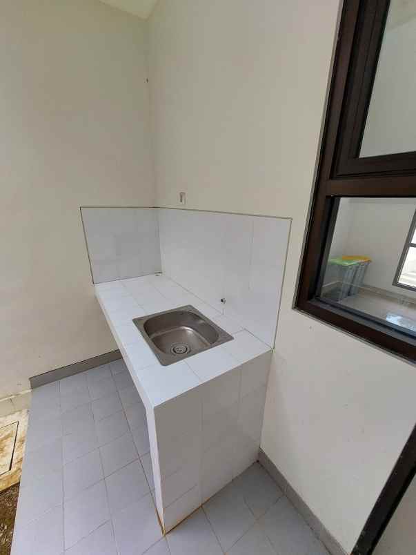 dijual rumah citra garden
