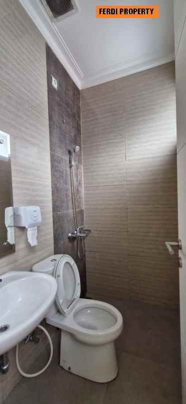 dijual rumah citra gran cibubur