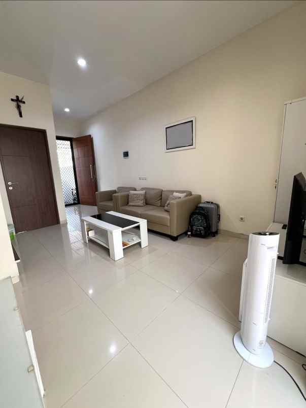 dijual rumah citra harmoni taman sidoarjo