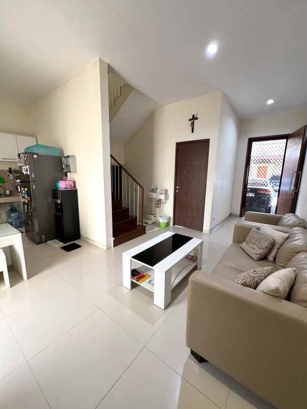 dijual rumah citra harmoni taman sidoarjo