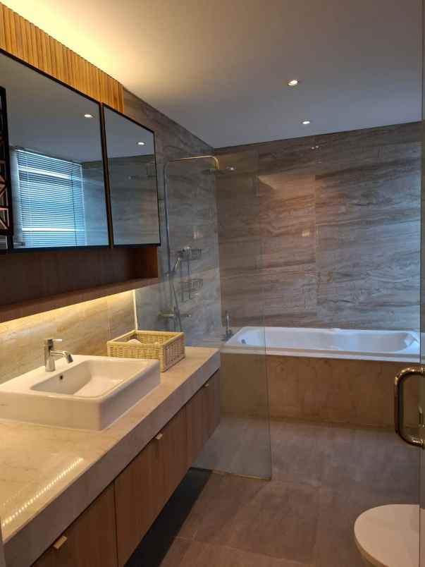 dijual rumah citraland bukit golf