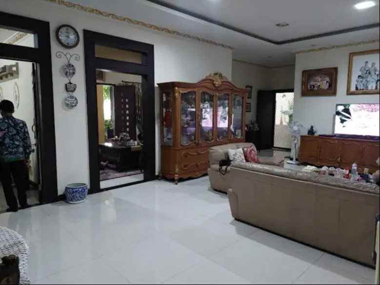 dijual rumah citraland international