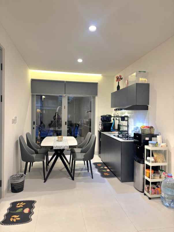 dijual rumah cluster asera nishi kota