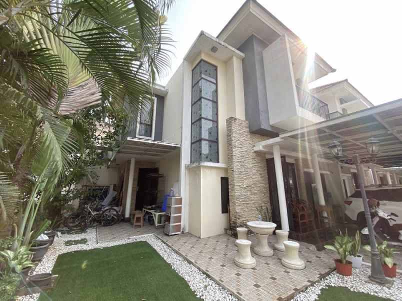 dijual rumah cluster asera one south