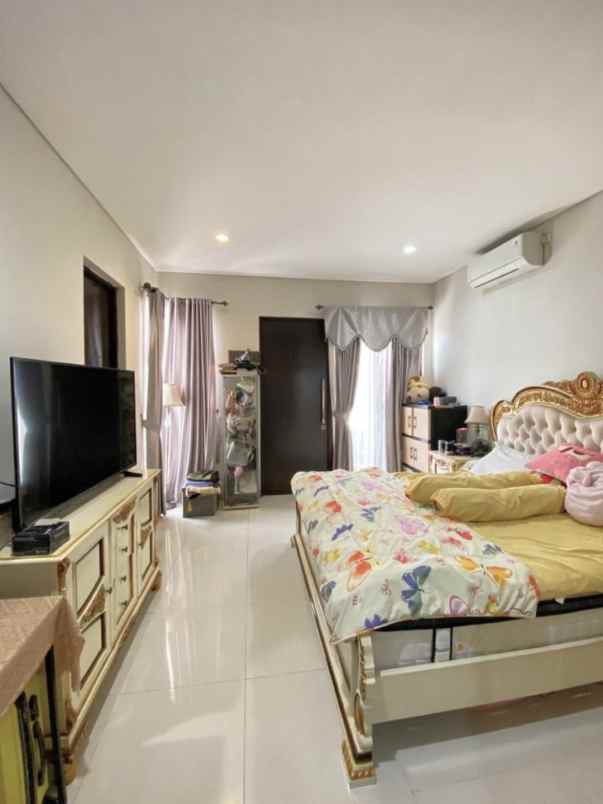 dijual rumah cluster asera one south