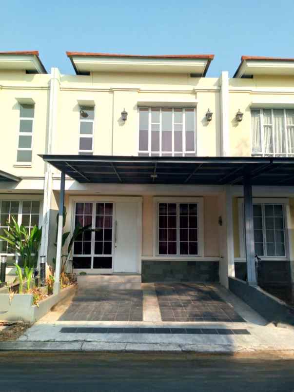 dijual rumah cluster la seine jgc