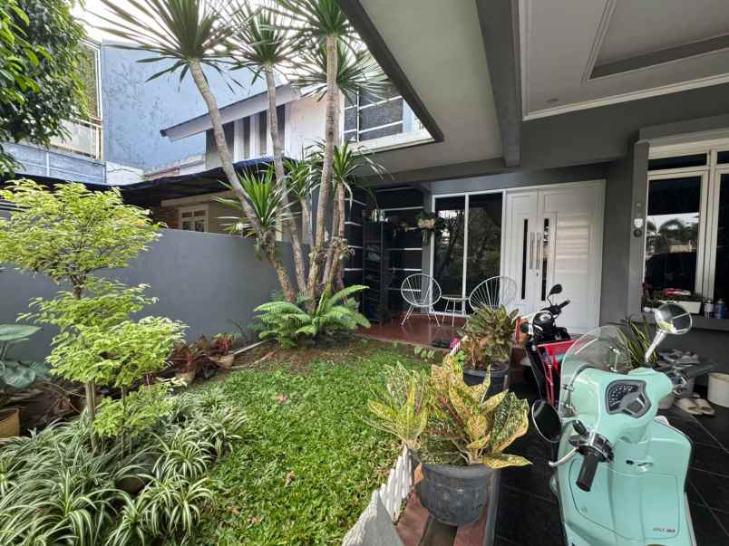 dijual rumah cluster metland transyogi