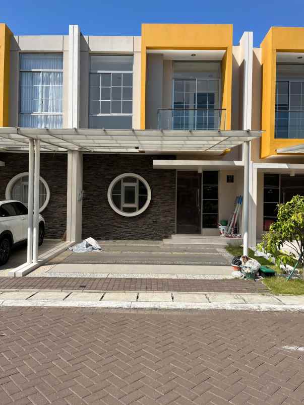 dijual rumah cluster miami pik 2