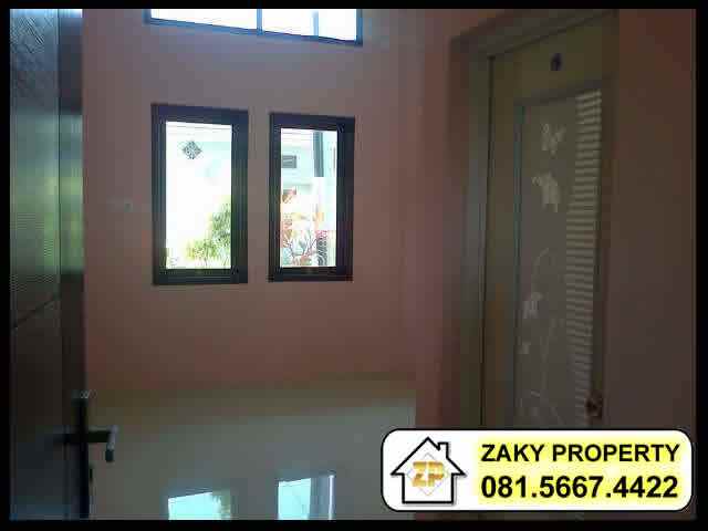 dijual rumah cluster satria medono jln
